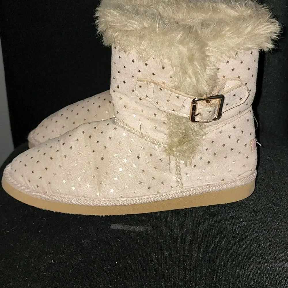 Light pinks boots